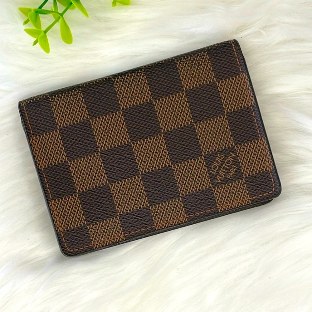 Louis Vuitton Damier Ebene Cardholder